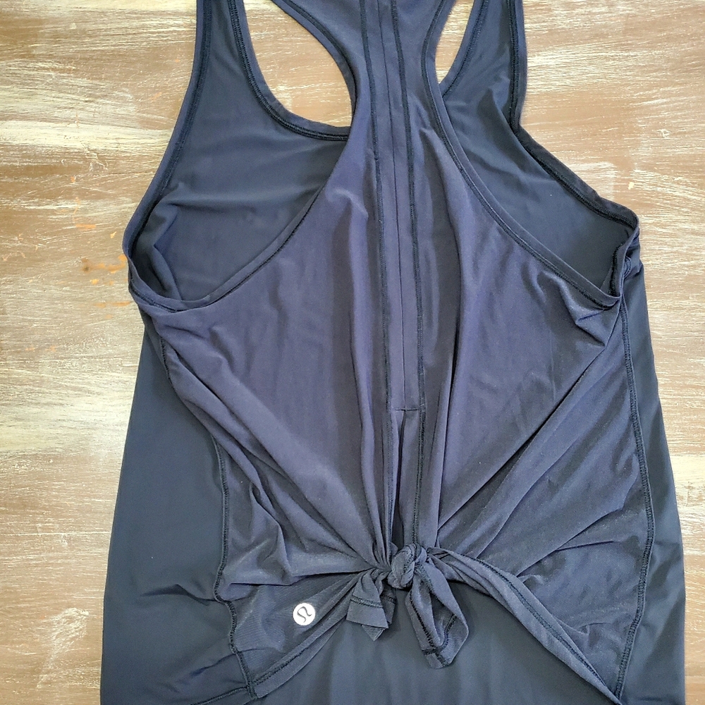 Lululemon tie back tank